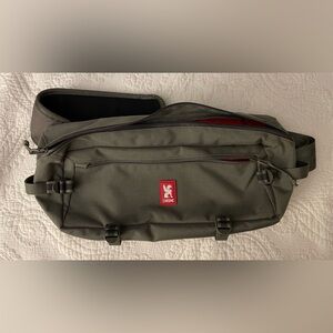 Chrome Kadet Sling bag